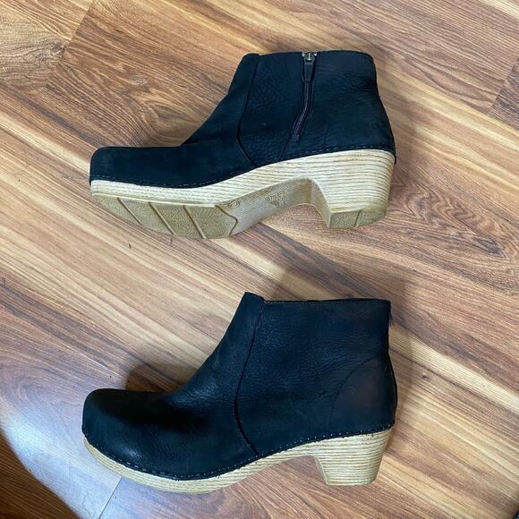 DANSKO Maria Nubuck Clog Style Ankle Boots Black Size 42 - Picture 4 of 10